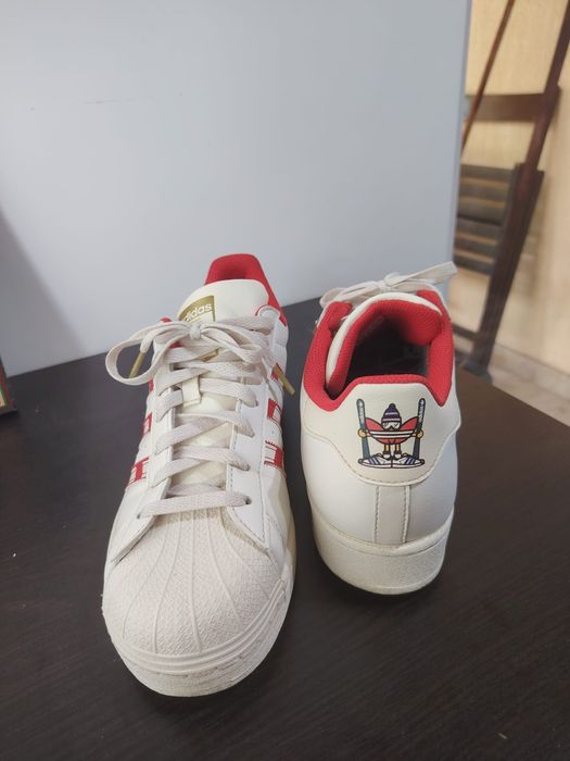Adidas Superstar