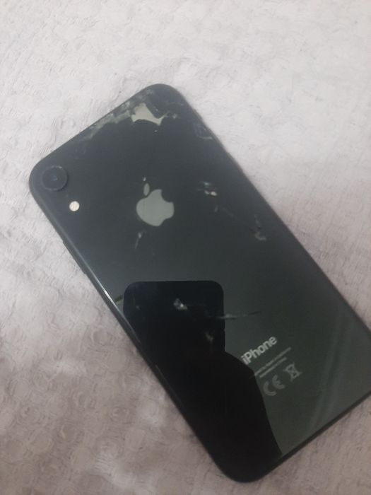 Айфон xr акб 75%