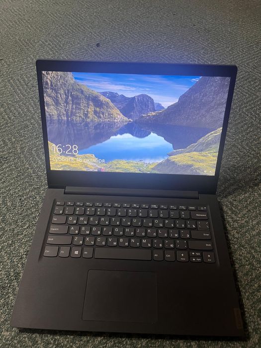 Продам ноутбук Lenovo V14 ADA