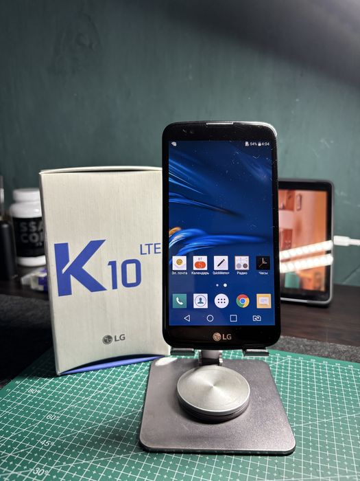 Смартфон LG K10 LTE