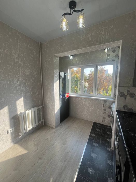 Продам 2 комнатную,Ц6, метро Минор, маркет корзинка