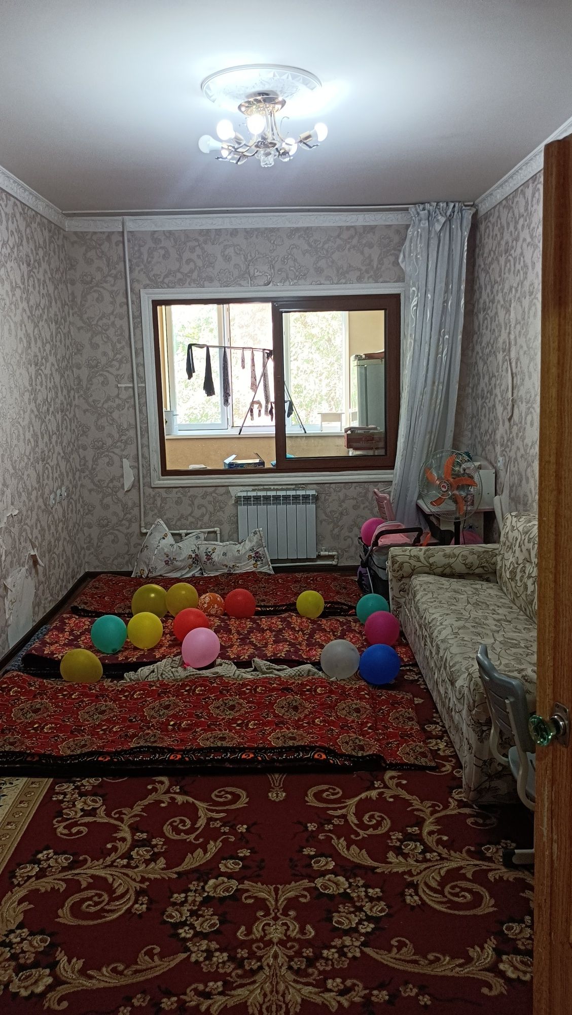 Kvartira sotiladi 4/2/5, zal razdelniy 98,1 kv, Yunusobod 17 kvartal