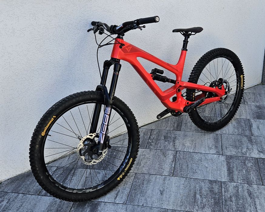 YT Capra Industry Nine Zeb ultimate bicicleta carbon mtb Fully