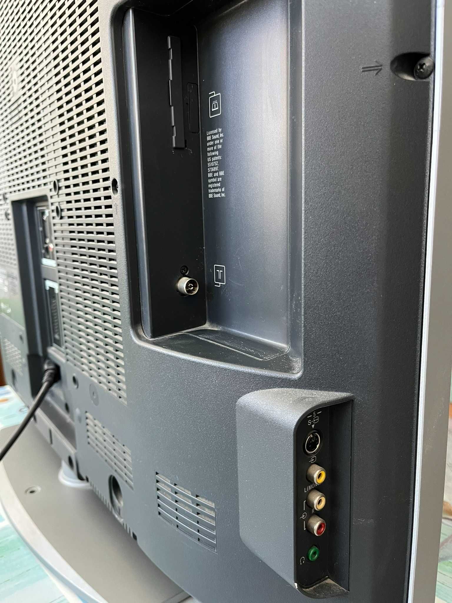 Телевизор Sony Bravia KDL-32S2020 LCD