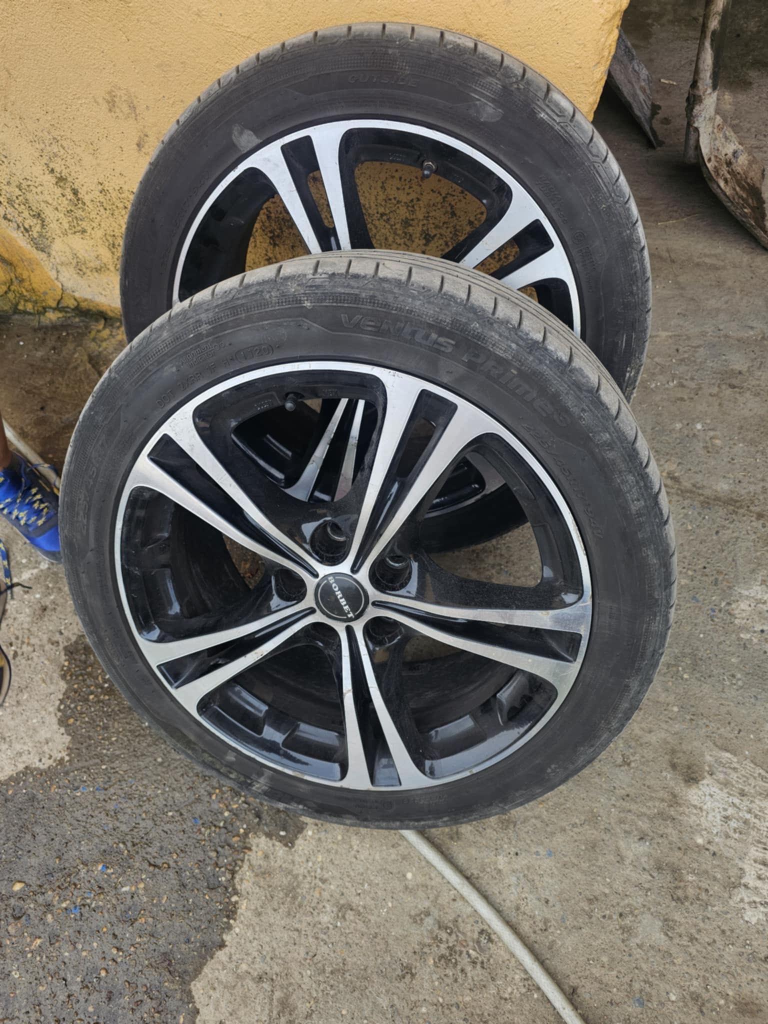 Джанти 17 цола  с гуми 225/45/ R17 5x112