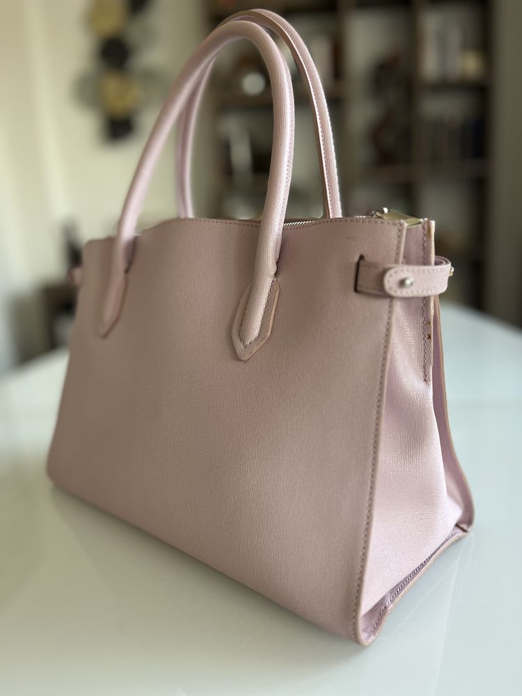 Дамска чанта Furla- отлично състояние