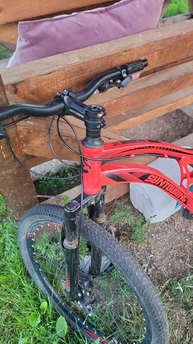 Vând bicicleta sunturing 26"