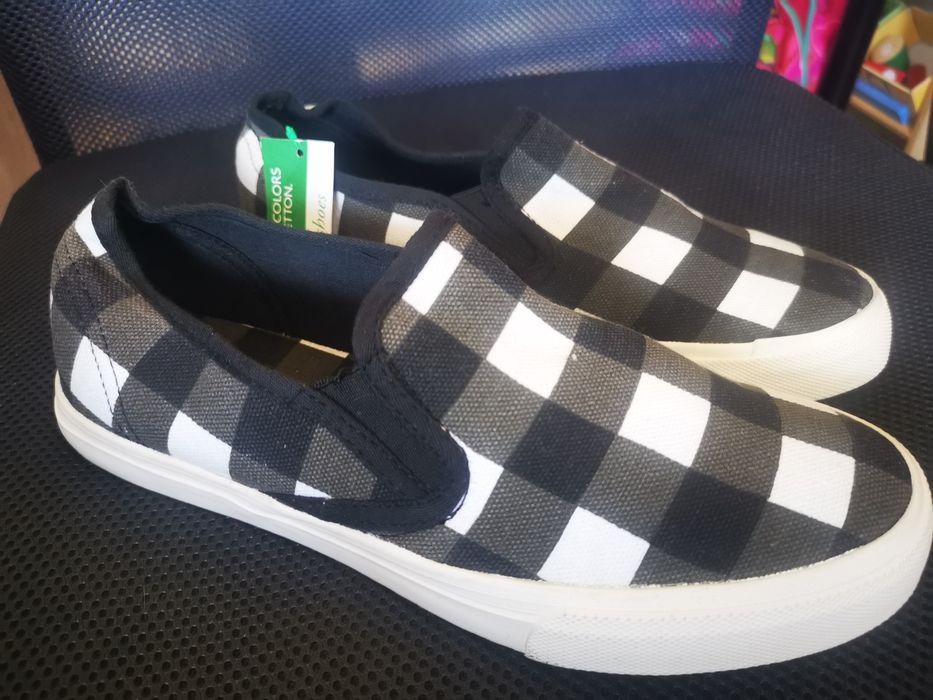 Tenesi slip-on United Colors of Benetton (