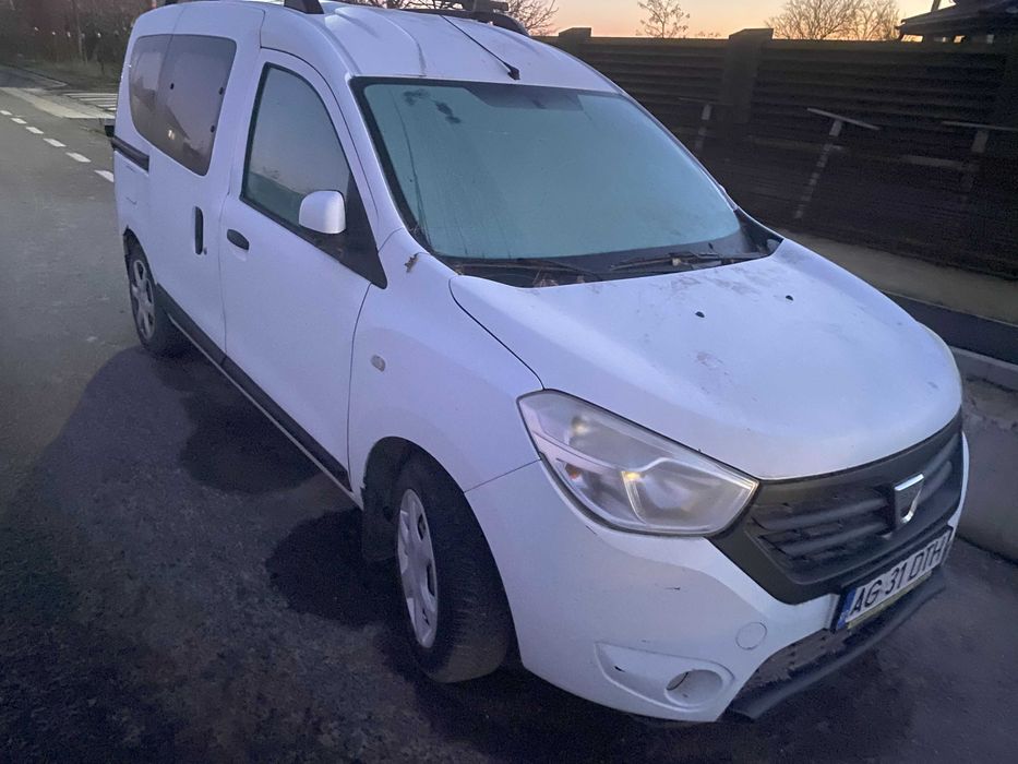 Dacia Dokker 2015-2017 5 locuri benzina+GPL - de vanzare