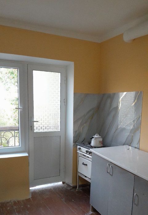 Питсотка Уй 1х комната 5етаж дом