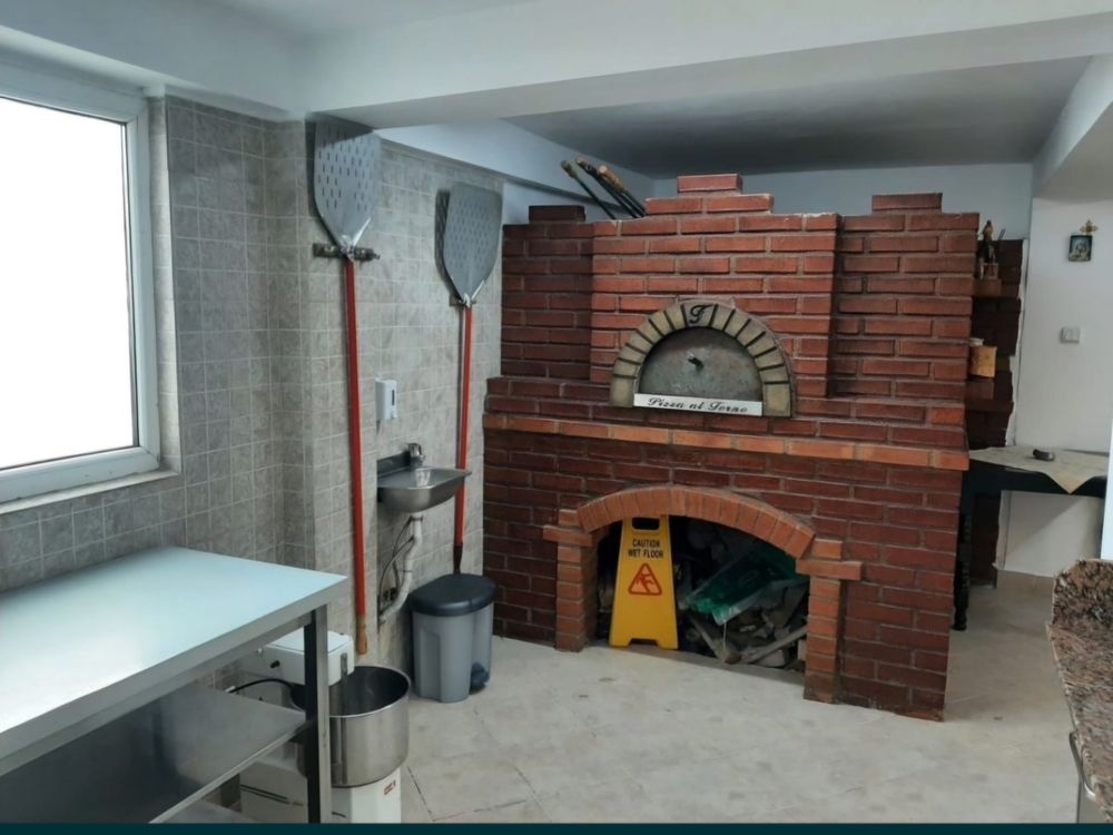Predare afacere la cheie Catering/PizzerieEvenimente Inchiriere Spatiu