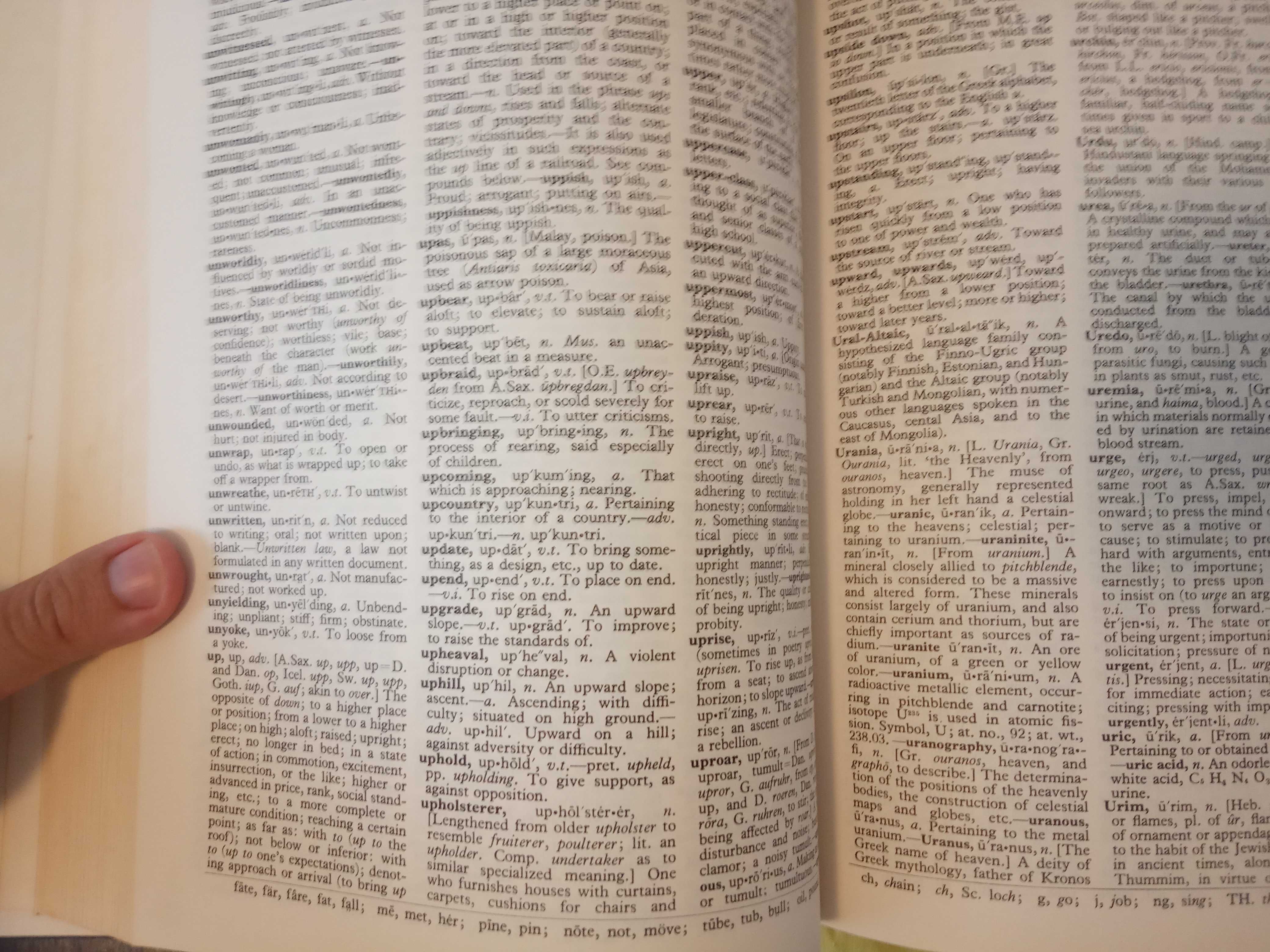 34 Dictionare bune, de toate tipurile, unele straine + carti gramatica