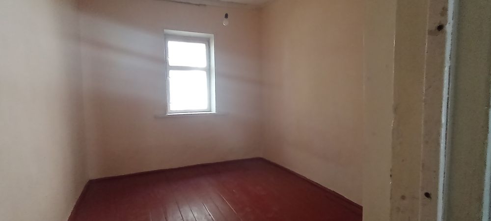 Qibray tumani (Qibray pojarkasini) yonida 5 sotix uy sotiladi.