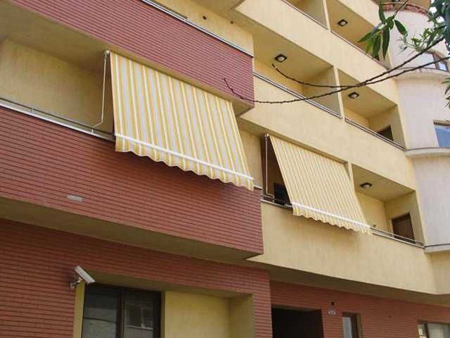 Copertine pentru balcon , terasa ; Solutii pentru umbrire .
