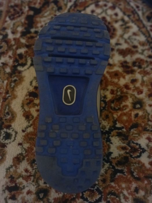 Adidaṣ  air nike 2017 marimea 38,5