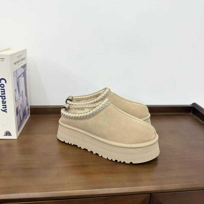 UGG Tazz / papuci / colectie 2025