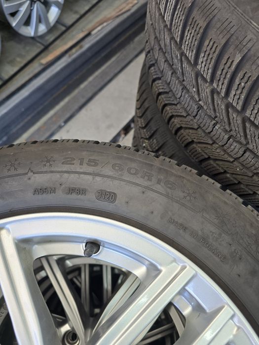 1 Брой 215/60/16 Dunlop 8,5mm