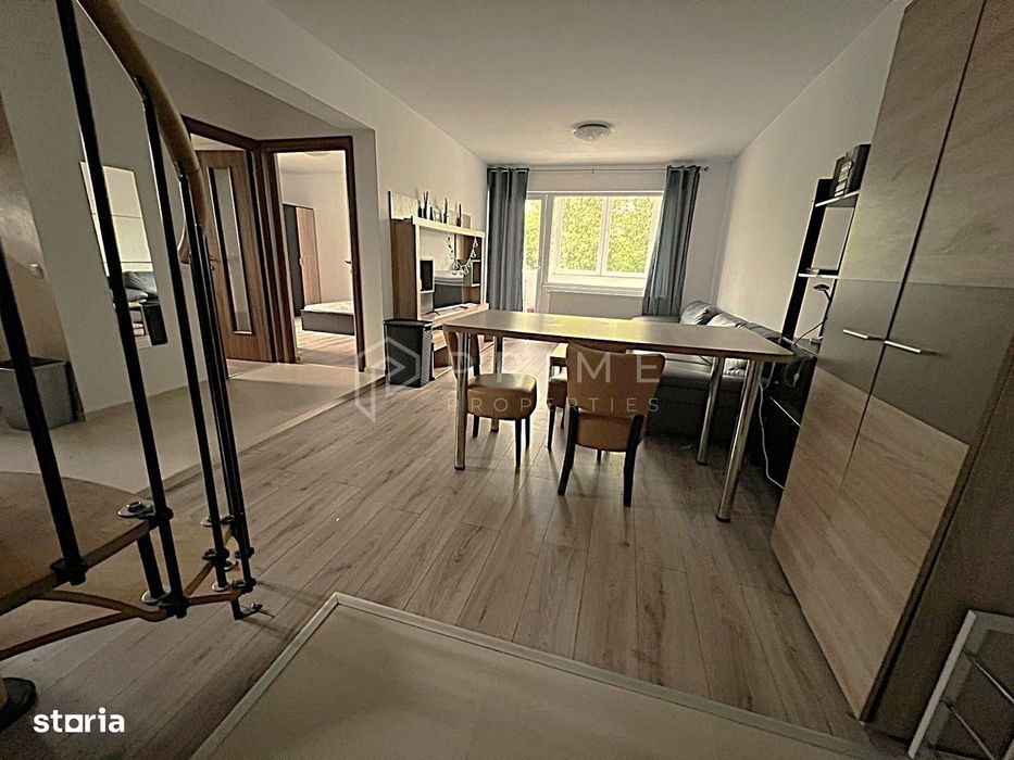 Apartament penthouse modern de vânzare, 4 camere, în Cornișa