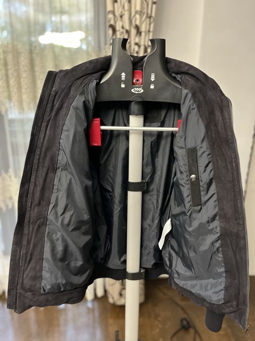 Geaca neagra Massimo Dutti masura L