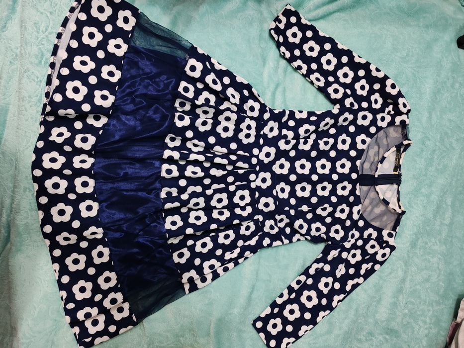 Продам платье, р 40-42.