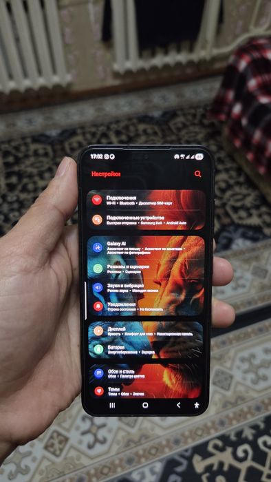 Продам телефон самсунг s23