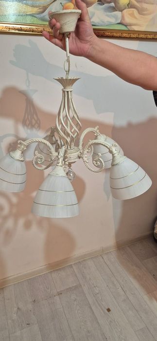 Люстра состаяние идеал