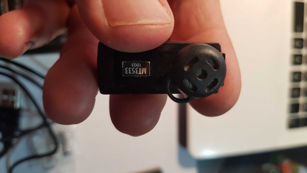 Блутут слушалка нова, неизползвана