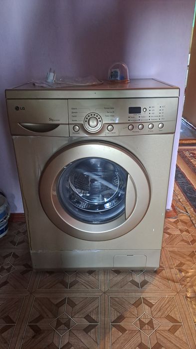 Продается стиральная машина LG на запчасти