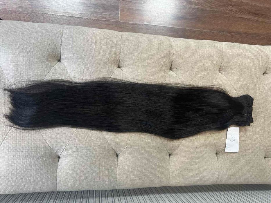 Естествена черна коса на кератинови кичури