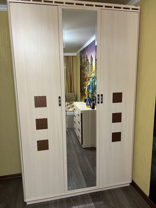 Спальный гарнитур