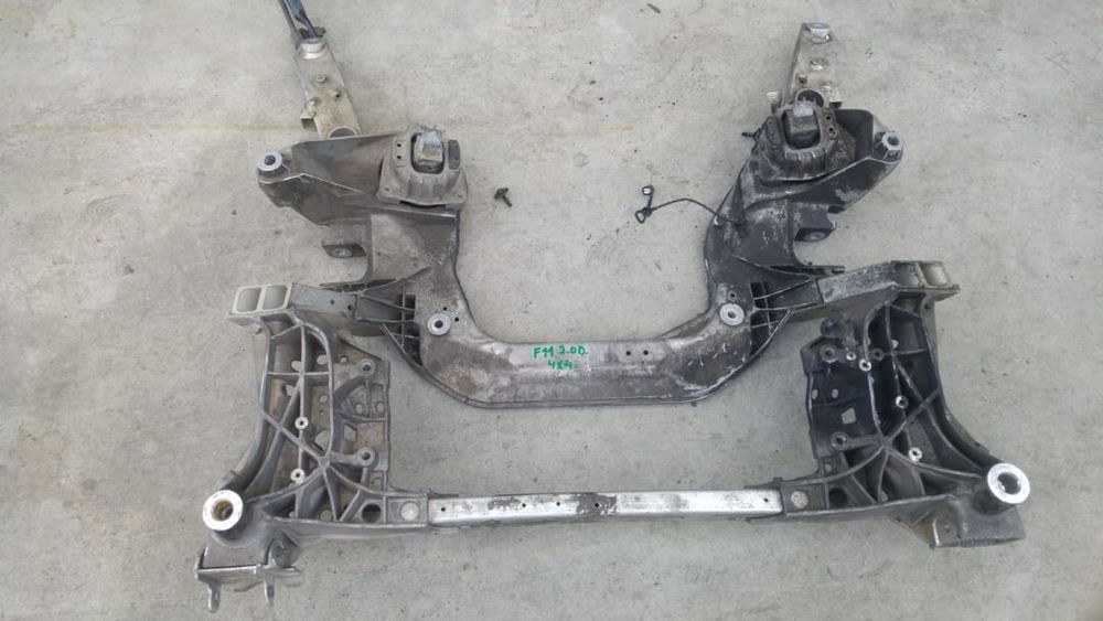 jug cadru motor 2.0 d  bmw seria 5  f11 4x4 6799321