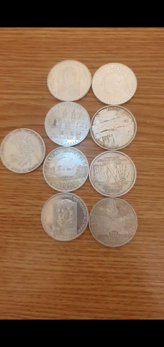 Vand 9 monede argint..