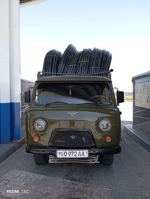 Uaz  sotiladi 1978 xolati  a'lo 2  ta 100 talik metani bor. Barakali.