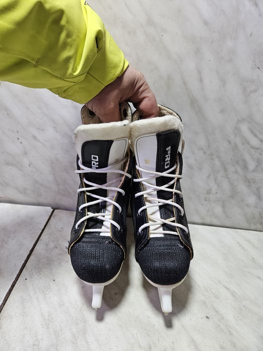 Patine 11 hochei hockey Ranger   marimea  27 ( 18  cm)