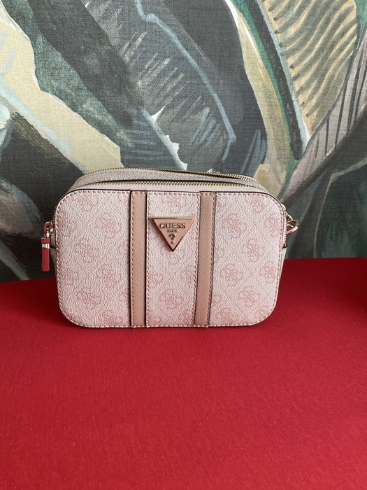 Оригинална Guess чанта NOREEN