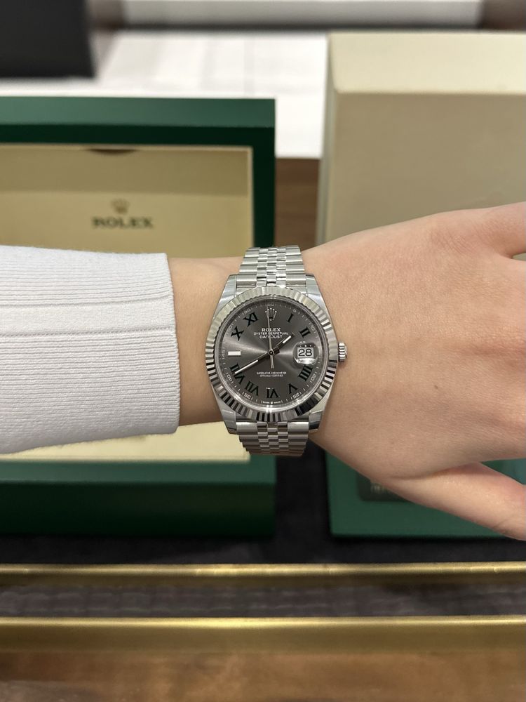 NEW Rolex Datejust 41mm Steel and White Gold 126334 WIM