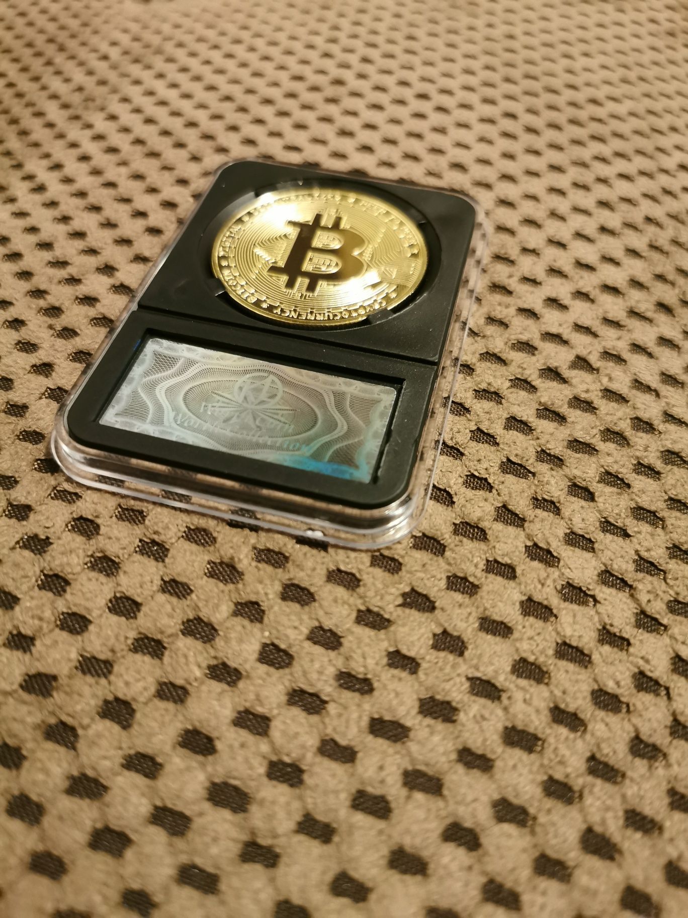 Moneda BITCOIN/BTC/colectie,suvenir,gold,premium,cadou,crypto,finance