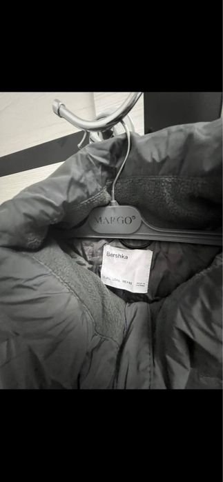 МУжская куртка производство Ветьнам(Bershka) . .Размер -52