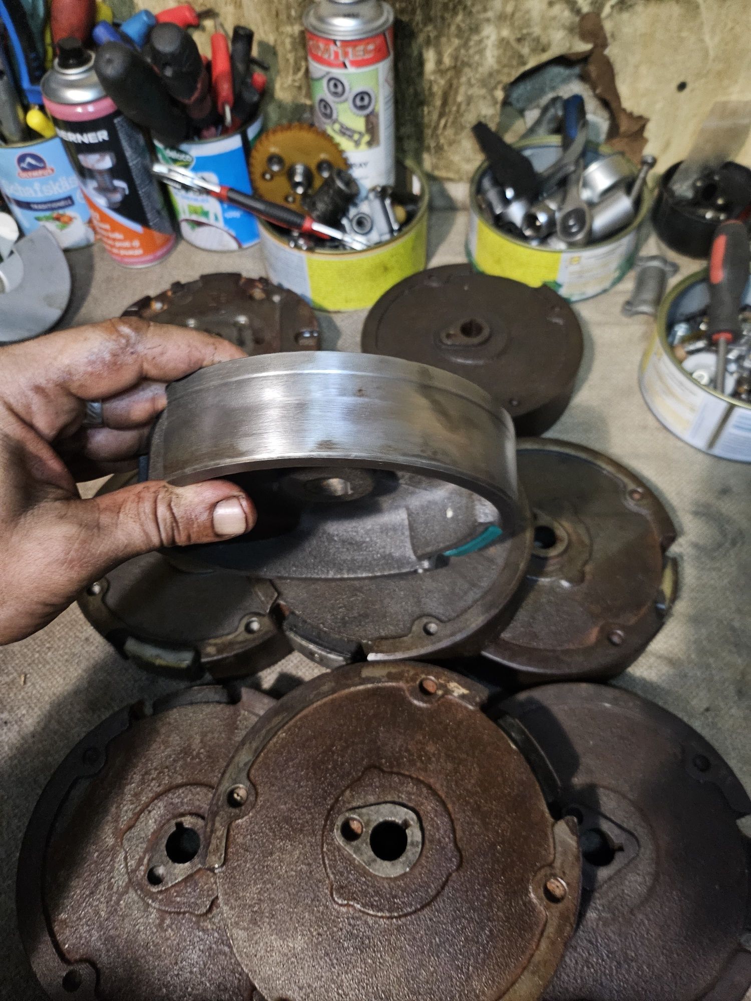 Vânzare piese de generator și alte componente