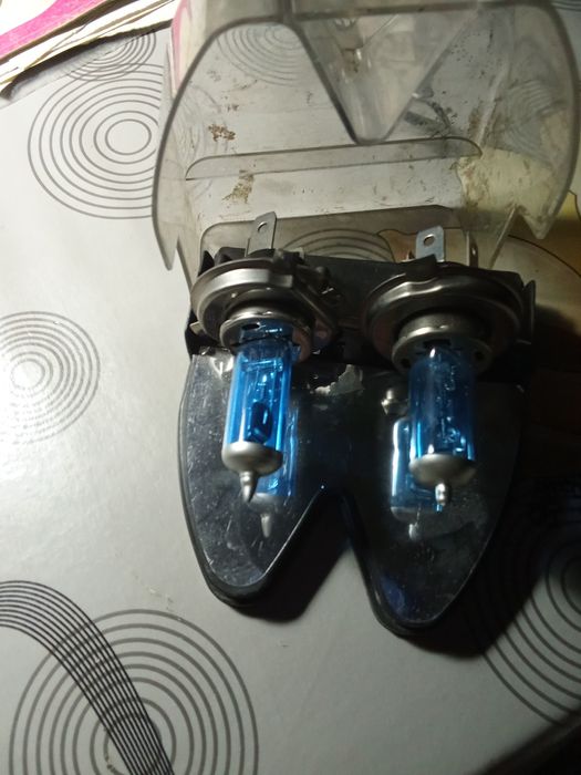 Ксеноновые лапы для фар