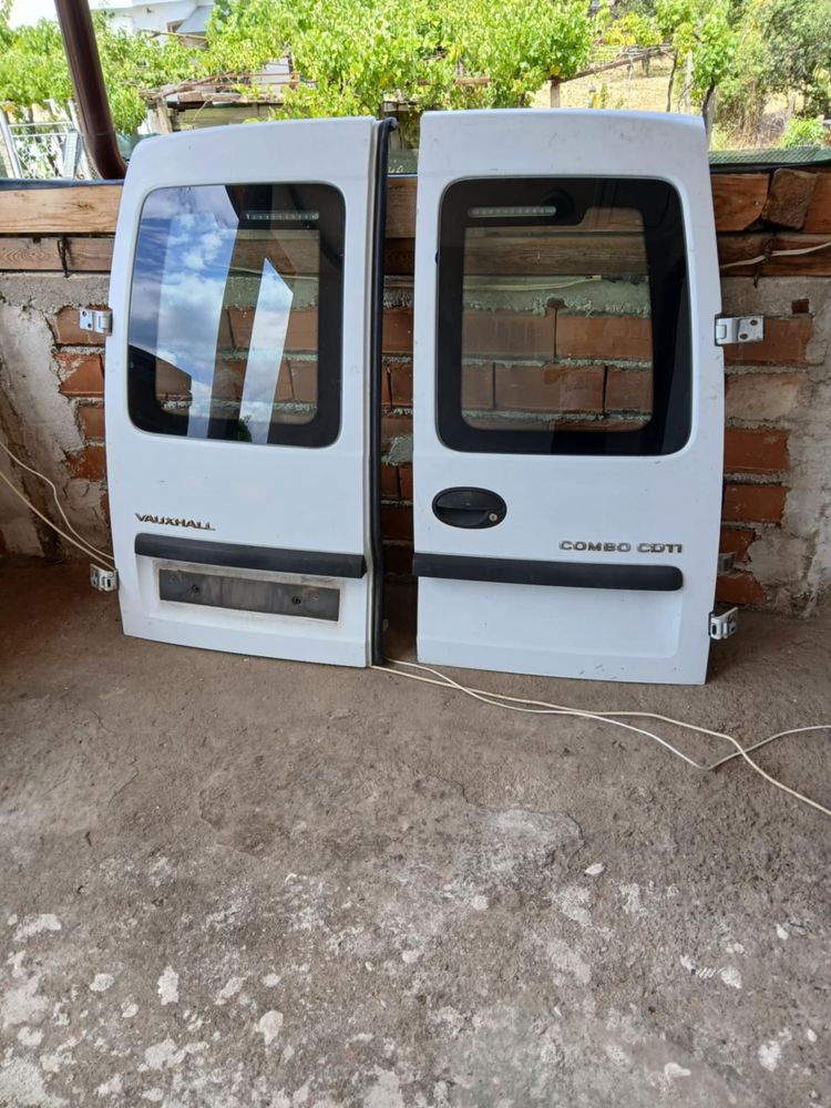 Врати за opel Combo