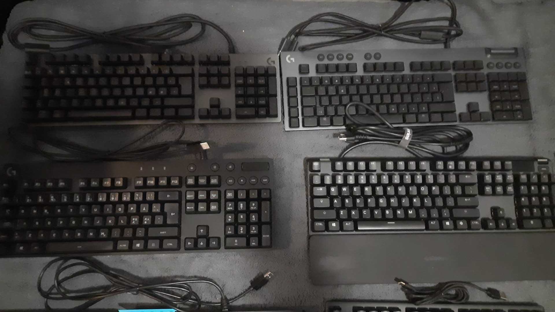 Tastatura Gaming logitech G  hyperX ThermalTake Steelseries