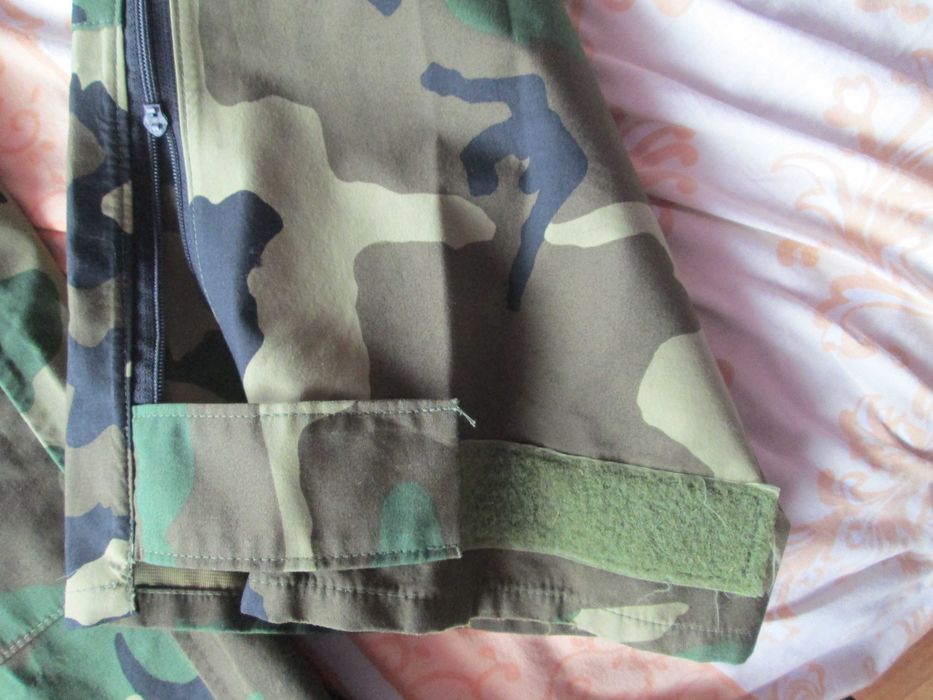pantaloni army impermeabili M/L
