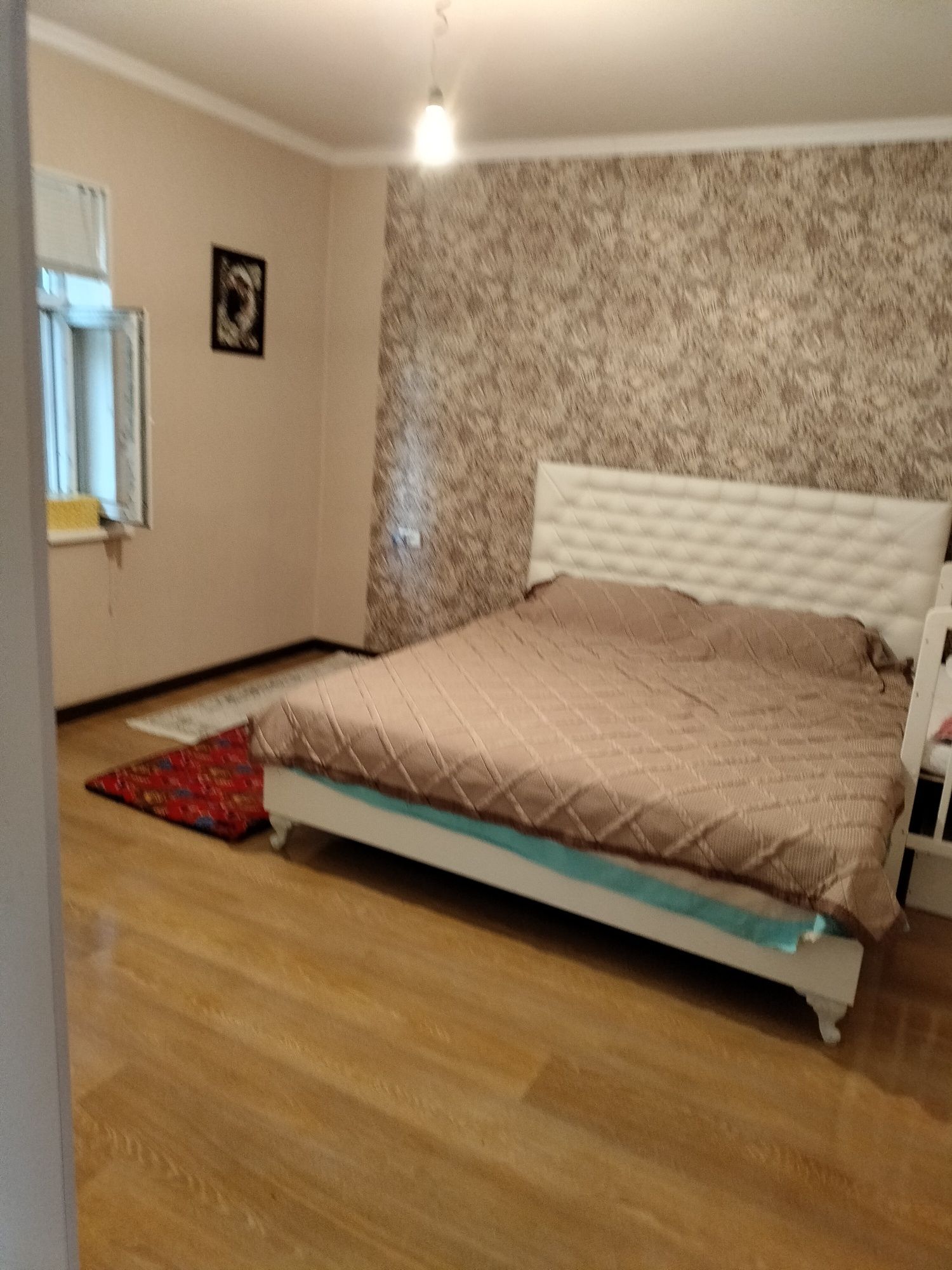 Продаётся частьный дом.
