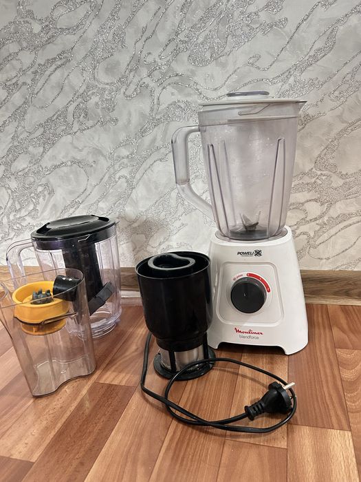 Продам блендер-соковыжималку