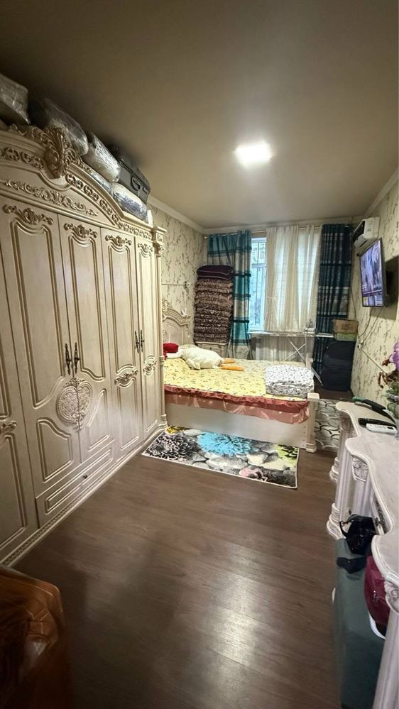 3 хонали 1-этаж 100кв.м². + Подвал 100кв.м². Ор: шарк, ягона дарча