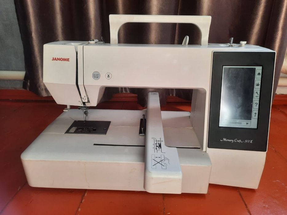 Вышивальная машинка