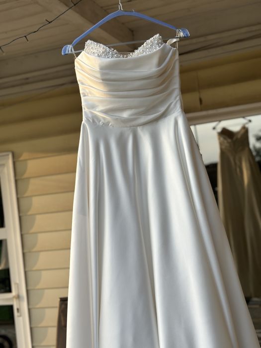 Rochie mireasa perle