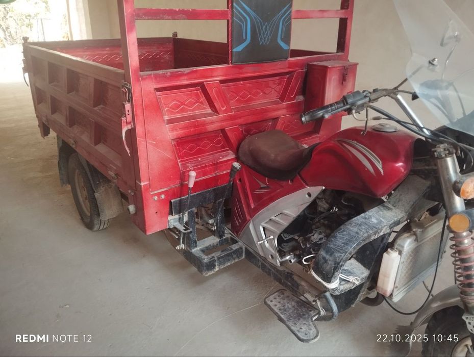 Lifan mototsikl sotiladi,1,500 tonnalik.somasval,motor 250kub