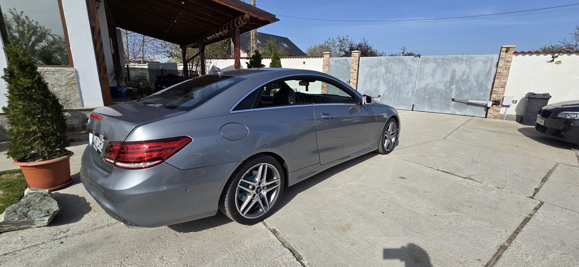 Mercedes e250 coupe amg 211cp 2.0 benzina 147.000km ca nou variante+/-